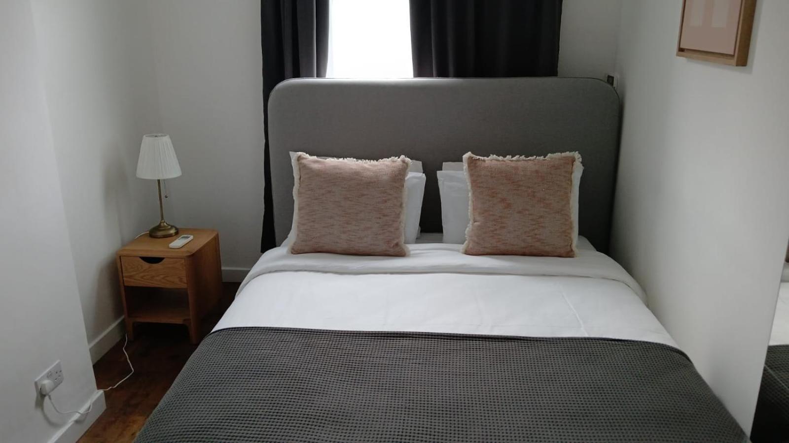 Luxury 2-Bedroom Flat In Camden Londen Buitenkant foto